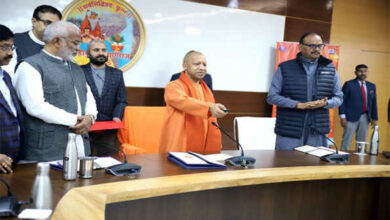 Photo of CM योगी ने किया आकाशवाणी के एफएम चैनल ‘कुम्भवाणी’ का शुभारंभ