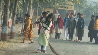 Photo of अयोध्या के कृषि विश्वविद्यालय में चला स्वच्छता अभियान