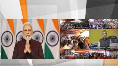 Photo of प्रधानमंत्री मोदी ने नौ वंदे भारत ट्रेनों को दिखाई हरी झंडी